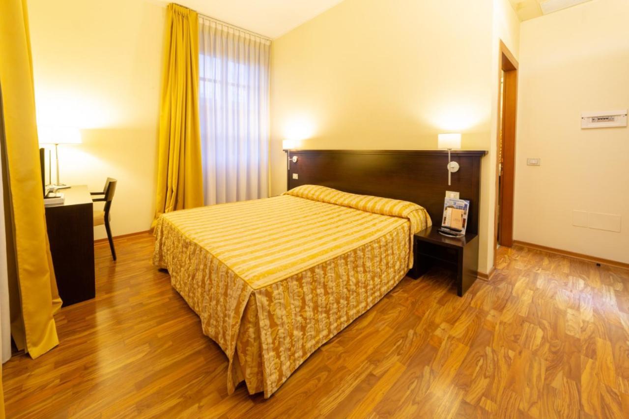Due Colonne 3*